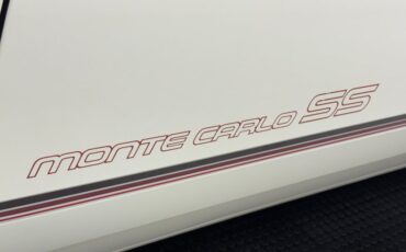 Chevrolet-Monte-carlo-1986-White-Burgundy-10