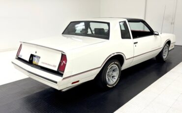 Chevrolet-Monte-carlo-1986-White-Burgundy-14