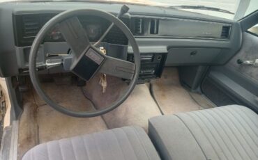 Chevrolet-Monte-carlo-1987-5