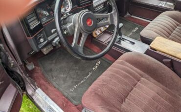 Chevrolet-Monte-carlo-1987-Custom-2