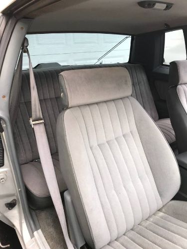 Chevrolet-Monte-carlo-1987-Silver-12