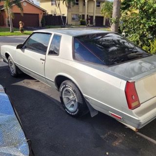 Chevrolet-Monte-carlo-1987-Silver-2