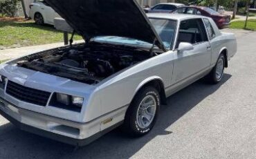 Chevrolet-Monte-carlo-1987-Silver
