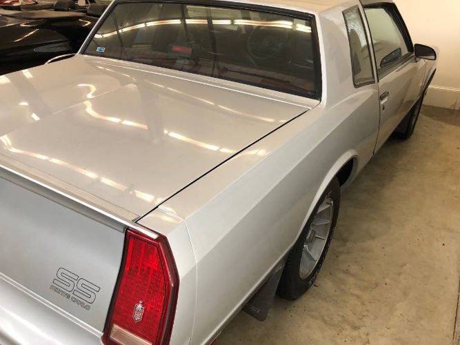 Chevrolet-Monte-carlo-1987-Silver-Burgundy-16