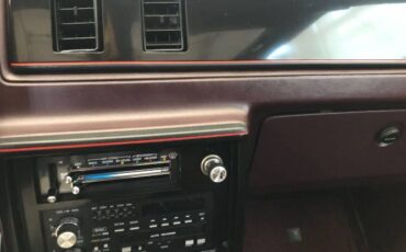 Chevrolet-Monte-carlo-1987-Silver-Burgundy-9