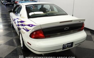 Chevrolet-Monte-carlo-1995-White-Light-Beige-Leather-1