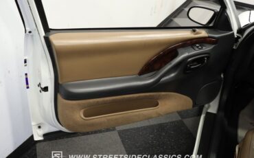 Chevrolet-Monte-carlo-1995-White-Light-Beige-Leather-4
