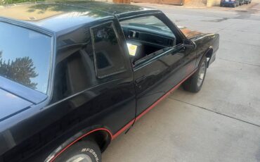 Chevrolet-Monte-carlo-ss-1986-4