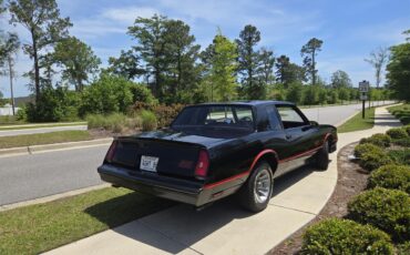 Chevrolet-Monte-carlo-ss-1986-Black-Maroon-2