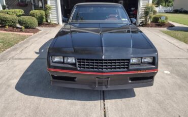 Chevrolet-Monte-carlo-ss-1986-Black-Maroon-3