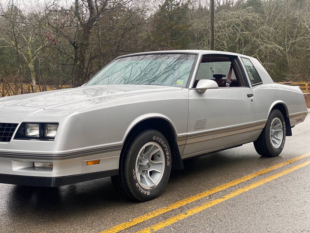 Chevrolet-Monte-carlo-ss-1987-grey-10