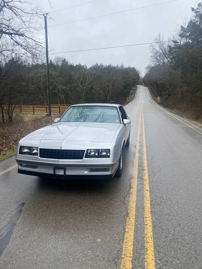 Chevrolet-Monte-carlo-ss-1987-grey-9