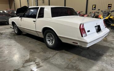 Chevrolet-Monte-carlo-ss-1988-white-tan-13