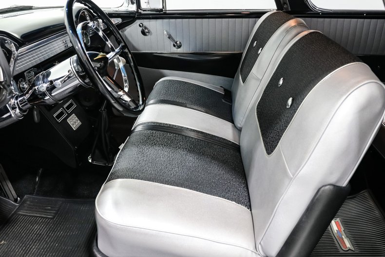 Chevrolet-Nomad-1956-BLACK-BLACK-8