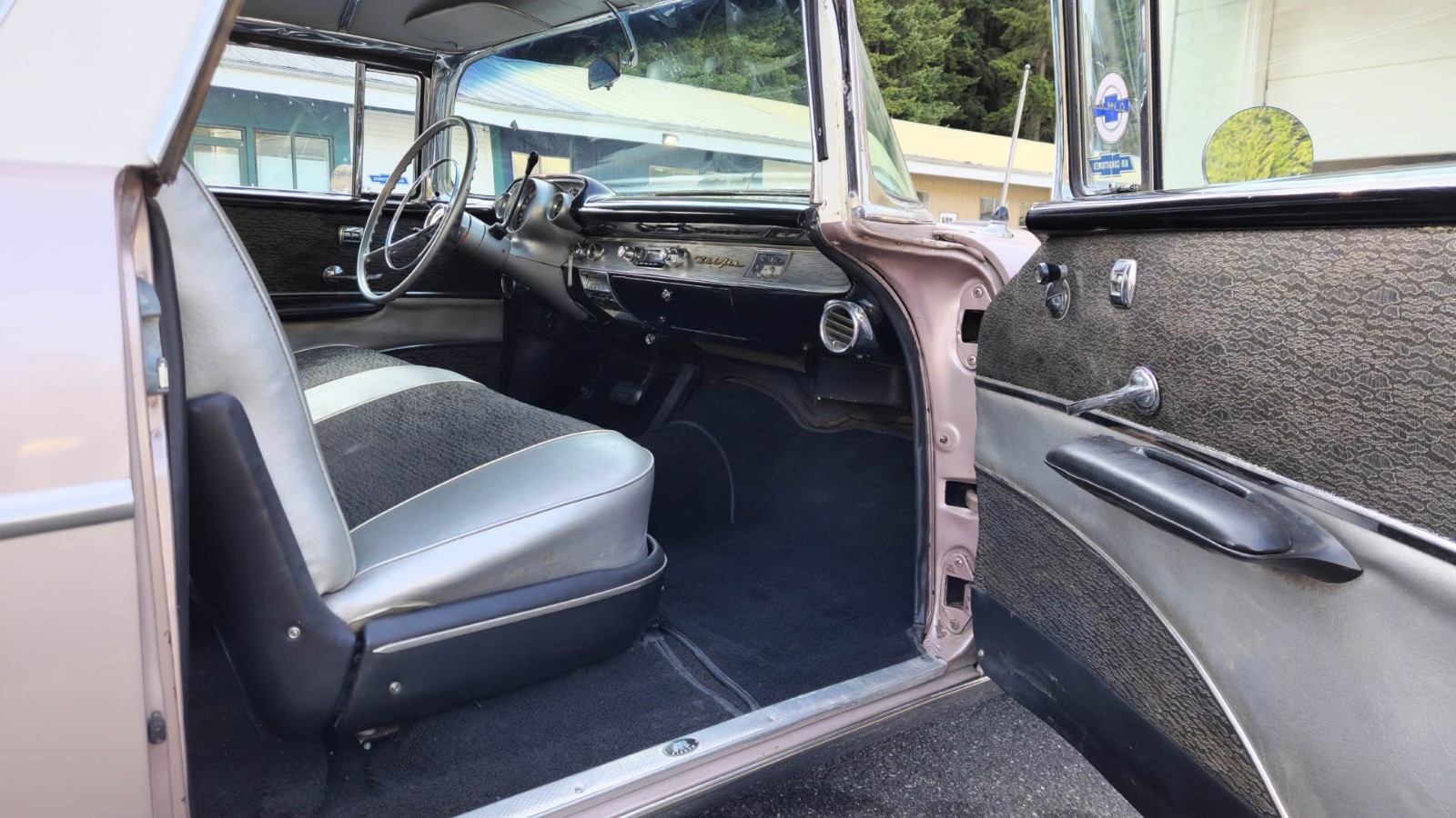 Chevrolet-Nomad-1957-Wagon-14