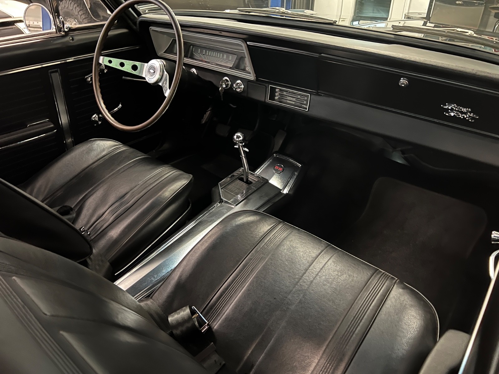 Chevrolet-Nova-1966-Coupe-10
