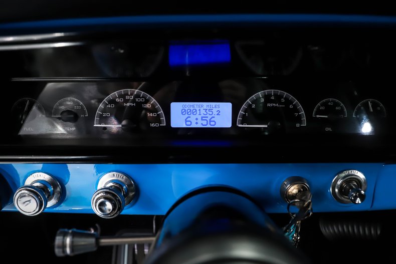 Chevrolet-Nova-1967-Cool-Blue-Black-14