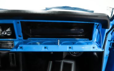 Chevrolet-Nova-1967-Cool-Blue-Black-36