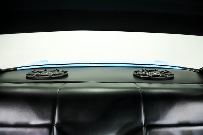 Chevrolet-Nova-1967-Cool-Blue-Black-40