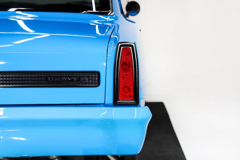 Chevrolet-Nova-1967-Cool-Blue-Black-44