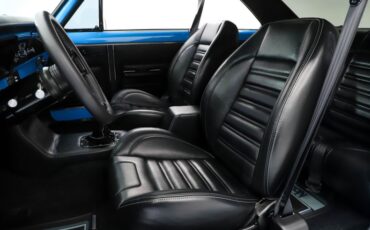 Chevrolet-Nova-1967-Cool-Blue-Black-9