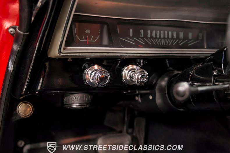 Chevrolet-Nova-1967-Red-Black-44