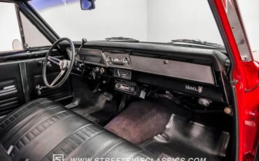 Chevrolet-Nova-1967-Red-Black-7