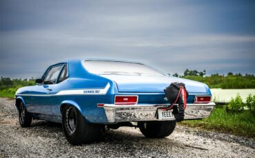 Chevrolet-Nova-1970-Blue-Black-25