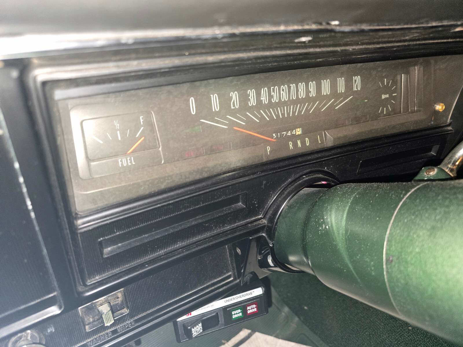 Chevrolet-Nova-1970-Sedan-18