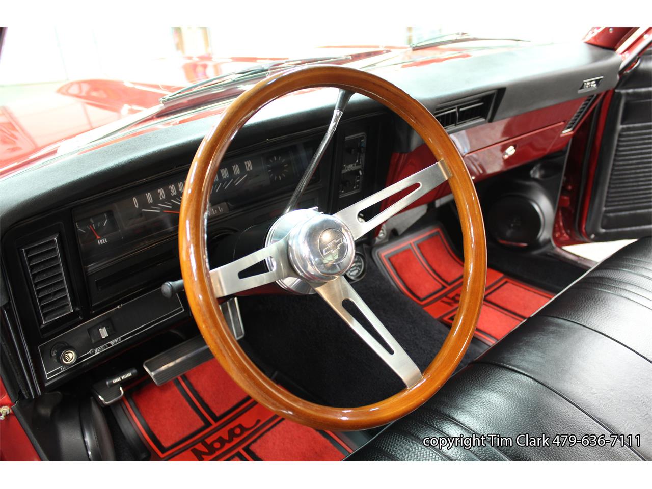 Chevrolet-Nova-1972-Red-Black-12