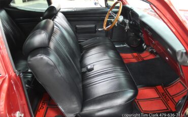 Chevrolet-Nova-1972-Red-Black-13