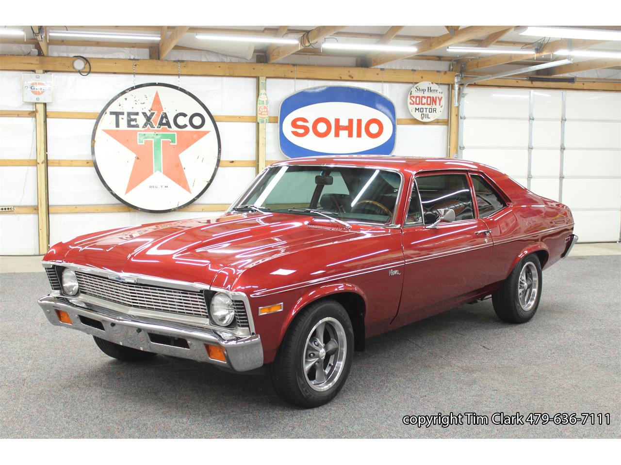 Chevrolet-Nova-1972-Red-Black-2