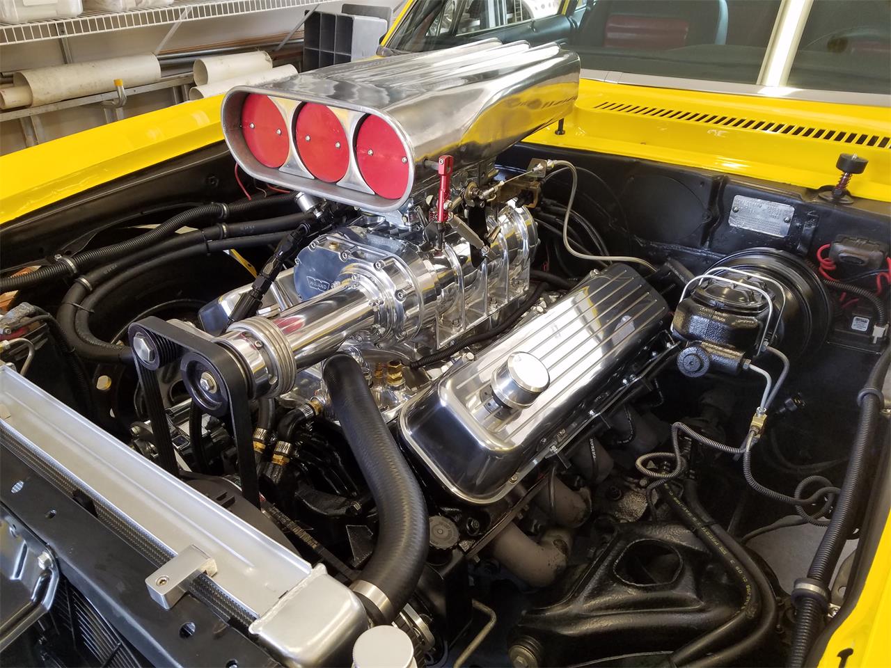 Chevrolet-Nova-1972-Yellow-Black-12