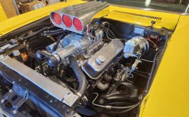 Chevrolet-Nova-1972-Yellow-Black-3