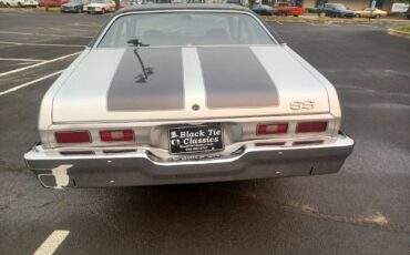 Chevrolet-Nova-1973-Two-Door-Coupe-11