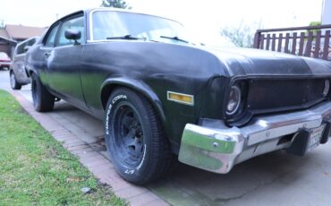 Chevrolet-Nova-1974-Coupe-3