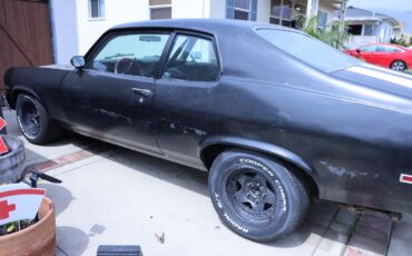 Chevrolet-Nova-1974-Coupe-8
