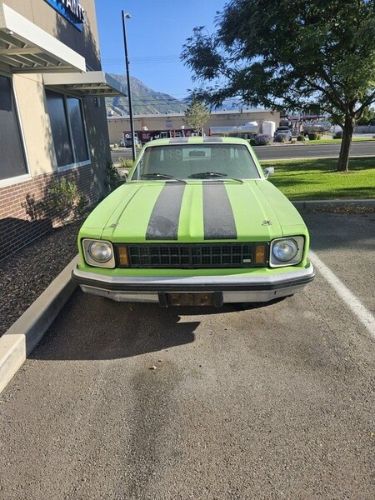 Chevrolet-Nova-1976-Green-Black