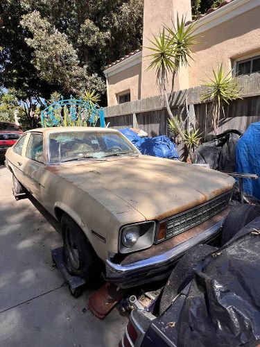 Chevrolet-Nova-1977-4