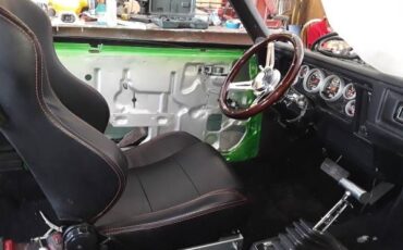 Chevrolet-Nova-1977-Green-10