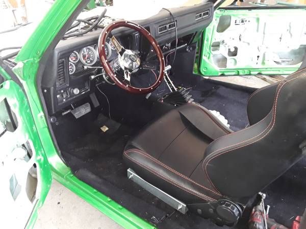 Chevrolet-Nova-1977-Green-11