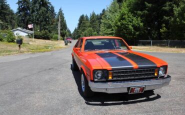 Chevrolet-Nova-1977-Orange-Sunfire-Metal