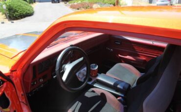 Chevrolet-Nova-1977-Orange-Sunfire-Metal-5