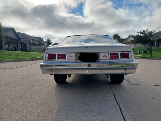 Chevrolet-Nova-1978-18
