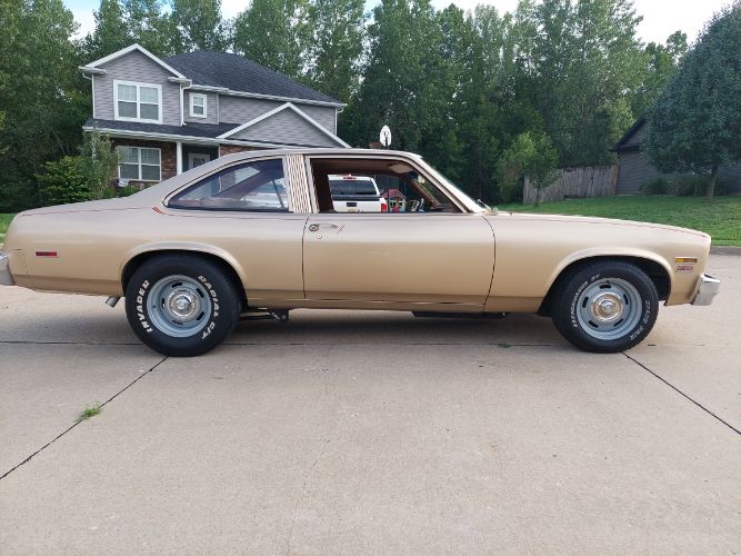 Chevrolet-Nova-1978-6