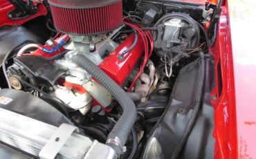 Chevrolet-Nova-1978-red-Black-10