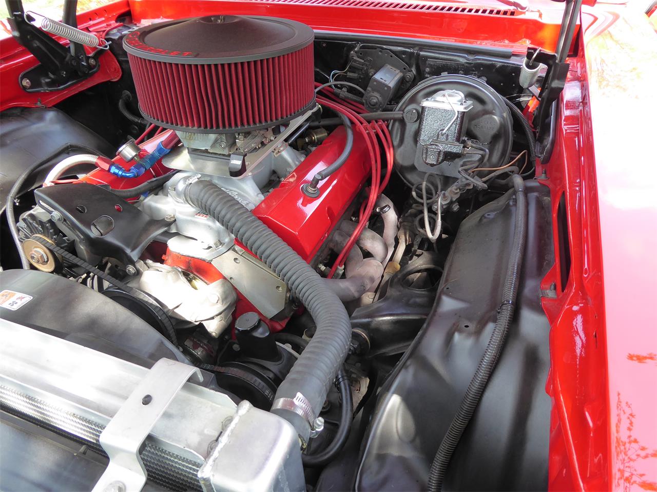 Chevrolet-Nova-1978-red-Black-10