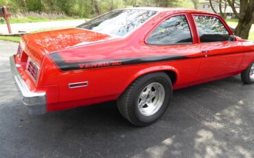 Chevrolet-Nova-1978-red-Black-4