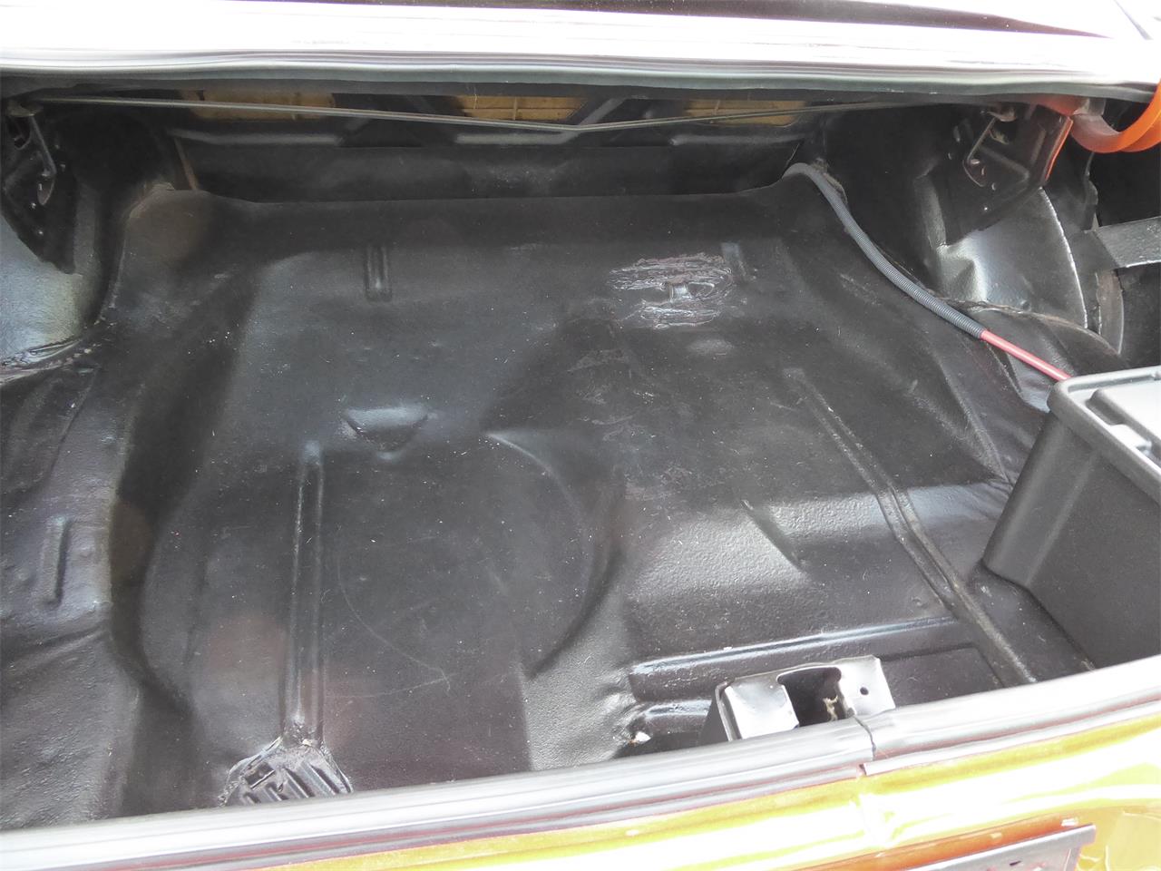 Chevrolet-Nova-1978-red-Black-5