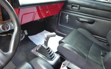 Chevrolet-Nova-1978-red-Black-8